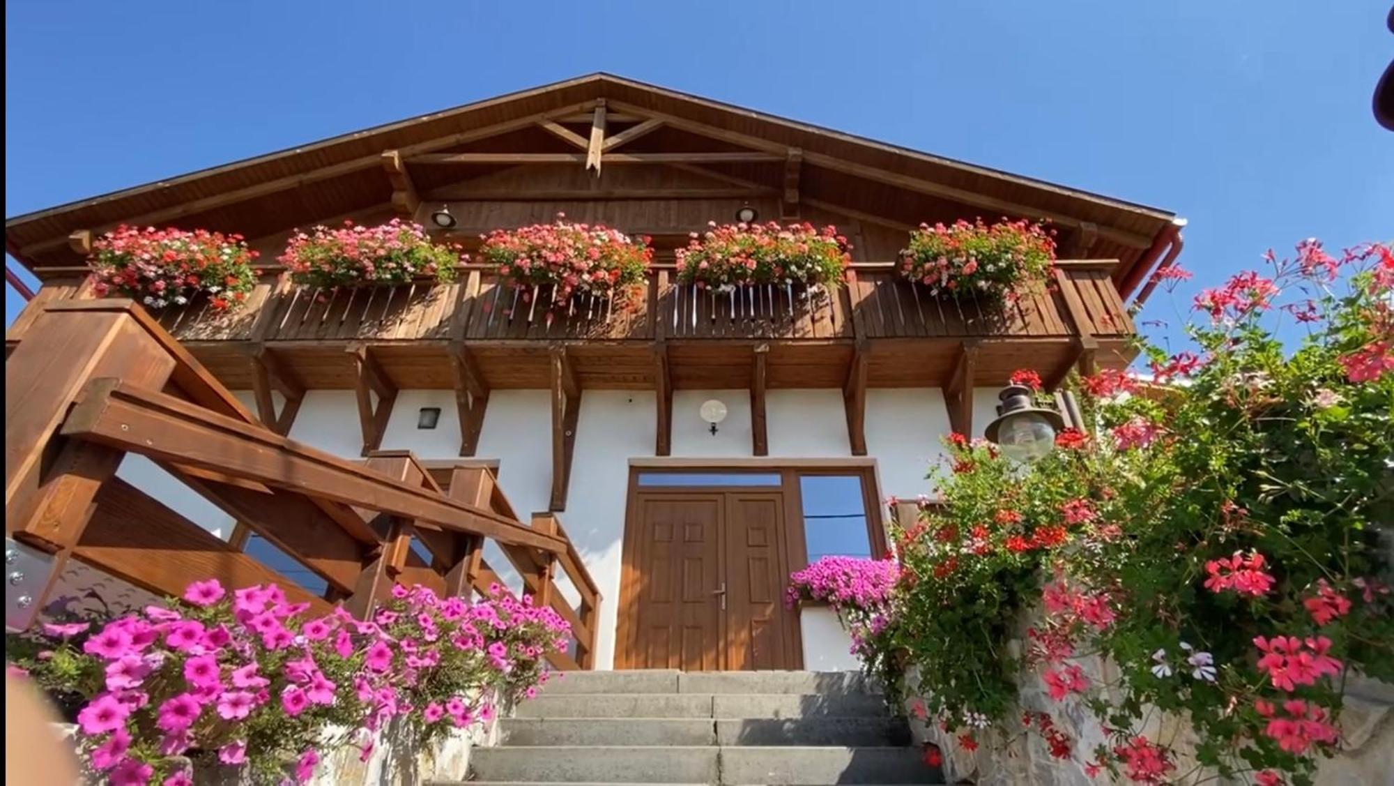 Gold Horse Vendeghaz Hotel Szilvásvárad Екстериор снимка